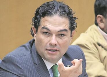 Enrique Vargas acusa persecución política contra García Cabeza de Vaca; refuta dichos de Sheinbaum