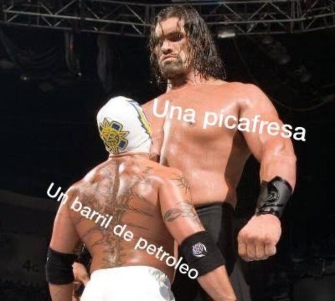 Precio del petróleo se desploma... pero memes repuntan en redes