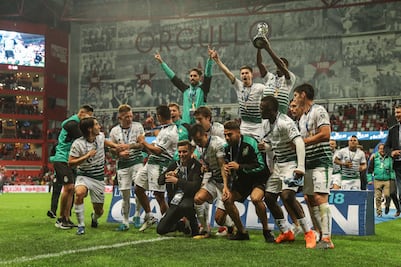 Enrique Peña Nieto felicita a Santos por el título