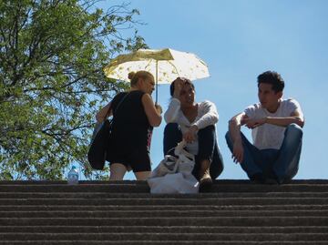 ¡Extremadamente caluroso! Por tercera ola de calor este martes 22 estados podrían llegar a los 45 grados