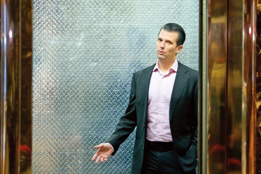 Busca deslindarse. Donald Trump Jr. publicó sus mensajes con WikiLeaks, porque la prensa sugirió que se aliaron