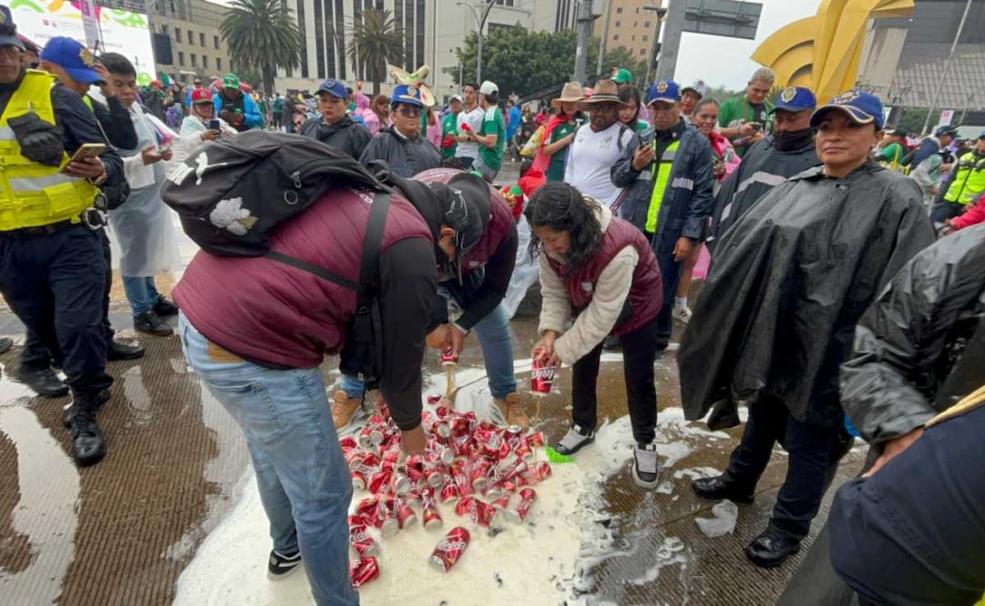 Decomisan alcohol en Paseo de la Reforma previo a partido de México vs Inglaterra (05/07/2026). Foto: X @craviotocesar