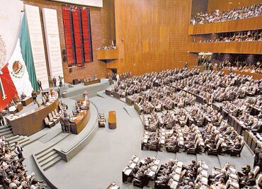 Legisladores ven "distracción" en tema de amapola