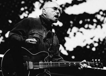 Paul "Bonehead" Arthurs, guitarrista de Oasis, anuncia que tiene cáncer