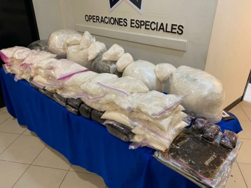 Aseguran vehículos, armas, cartuchos y máquinas multijuegos en Tamaulipas