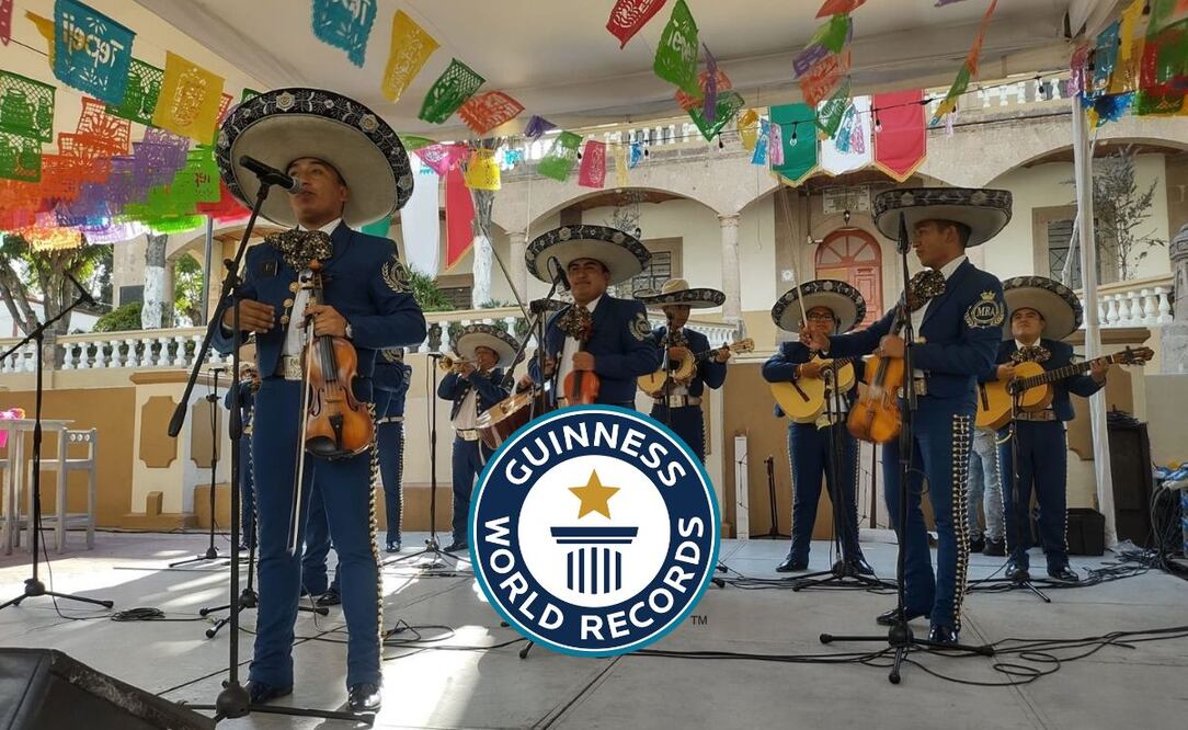 Más de 700 mariachis buscan romper récord Guinness. Foto: Especial / Archivo