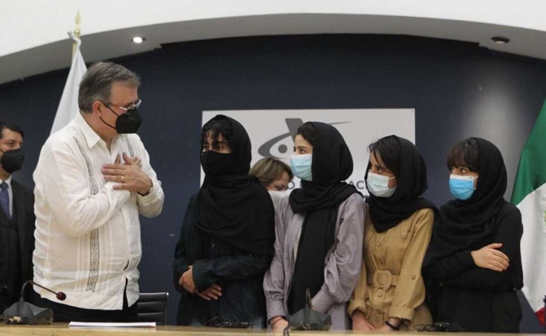 ¿Quiénes son las "soñadoras afganas de Herat" que llegaron a México? Foto: SRE