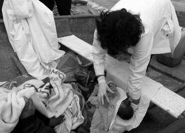 Nace bebé en lancha, a orillas de presa en Oaxaca