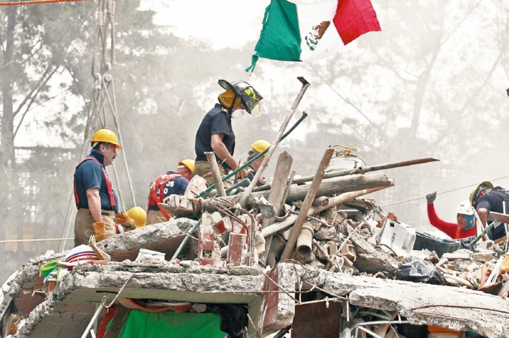 Aportaciones. Los partidos políticos se comprometieron a donar su financiamiento público para la reconstrucción de inmuebles afectados por los sismos. (ARCHIVO EL UNIVERSAL)