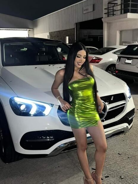 Yeri Mua estrena auto; ¿cuánto cuesta el nuevo "makinon" de la influencer?