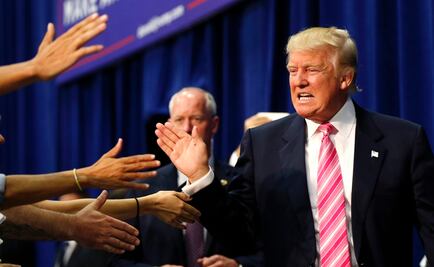 Jefa de campaña de Trump no ofrece detalles sobre plan migratorio