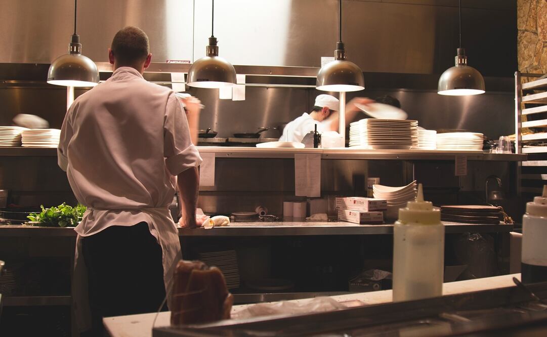 La industria de la gastronomía ha sido una de las más golpeadas en el mundo por la pandemia del coronavirus./ Fotos: Pixabay y 50 Best