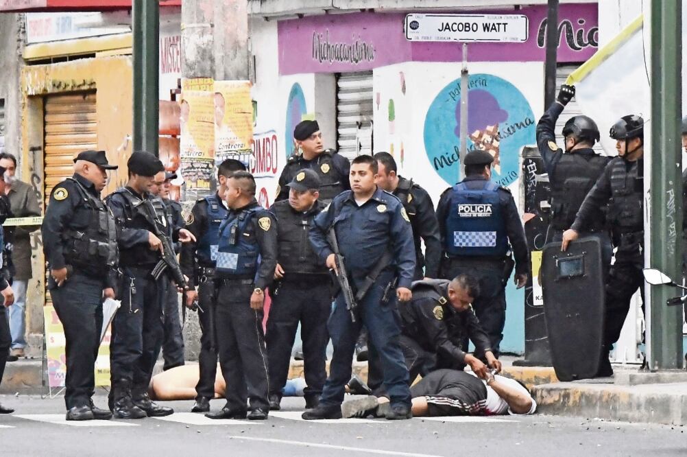 Según indagatorias policiales, los narcomenudistas cuentan con al menos 100 mototaxis en Iztapalapa, Tláhuac y Xochimilco (ARCHIVO EL UNIVERSAL)
