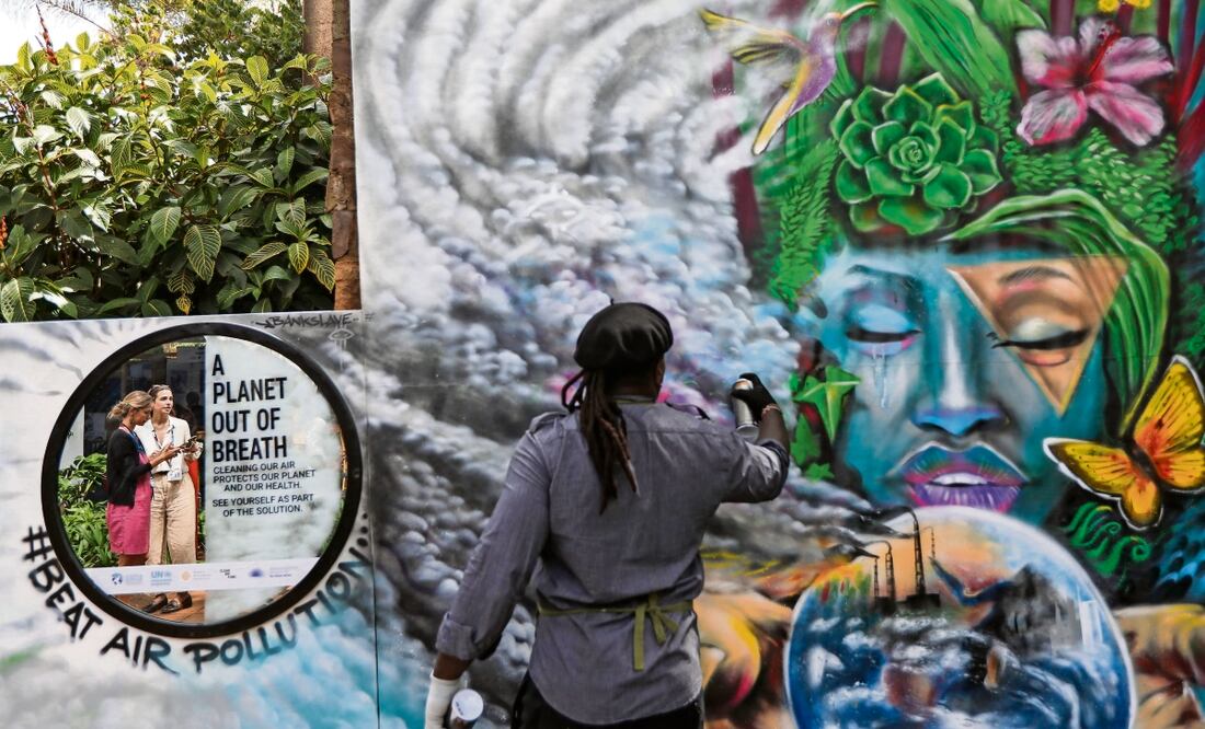 Un mural del artista keniano Kevin Agwona. Foto: de  EFE