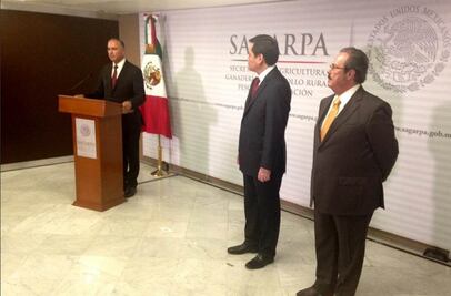 Dan posesión a Calzada Rovirosa en Sagarpa