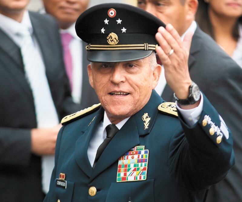 El general Salvador Cienfuegos Zepeda, extitular de la Sedena, regresó ayer por la tarde a México a bordo de un avión Gulfstream 4. ARCHIVO EL UNIVERSAL