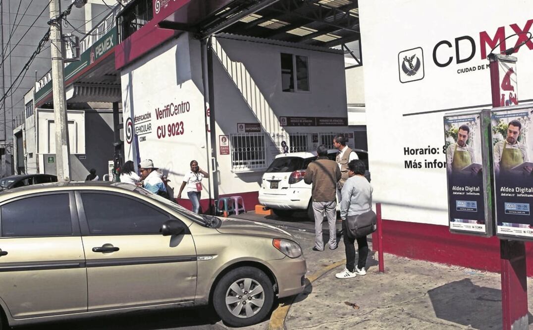 La Procuraduría Federal de Protección al Ambiente impuso multas por más de 5 millones de pesos a 18 verificentros. Foto: Archivo/EL UNIVERSAL