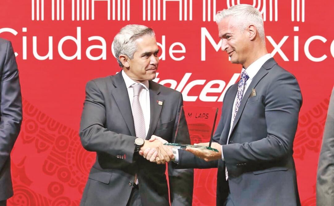 Mancera estima que tomen parte en la justa 42 mil corredores. (AGUSTÍN SALINAS. EL UNIVERSAL)