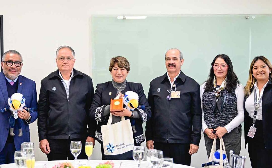 Delfina Gómez, gobernadora del Estado de México junto a directivos del Aeropuerto Internacional de Toluca y AIFA / Foto: Especial
