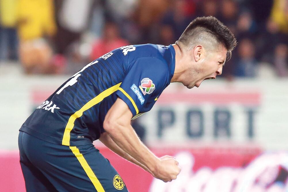 El artillero azulcrema Oribe Peralta gritó con todas sus fuerzas el segundo gol de su autoría (tercero en el marcador) para dar cuenta de los Tuzos del Pachuca y que las Águilas emprendan el vuelo (DANIEL CÁRDENAS. IMAGO7)