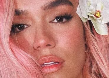 Karol G: descubre sus stickers favoritos y dónde los coloca