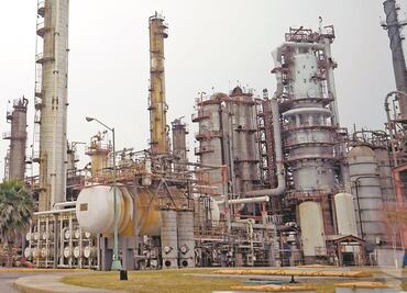 Atribuyen a refinería de Cadereyta presencia de olor fétido en área metropolitana de Monterrey