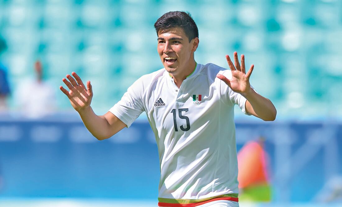 Érick Gutiérrez no cabía en sí de gozo por revertir la desventaja con Fiji (ERNESTO PÉREZ M. IMAGO7)