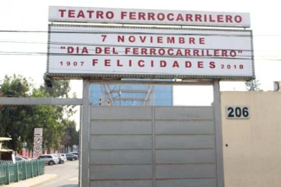 El teatro capitalino inaugurado con eventos culturales olímpicos