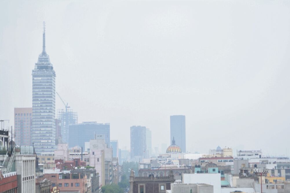 El nivel más alto de ozono se registró a las 16:00 horas en Tlalpan, con 126 puntos. Una hora después descendió a 116 (ÉDGAR RIVERA. EL UNIVERSAL)