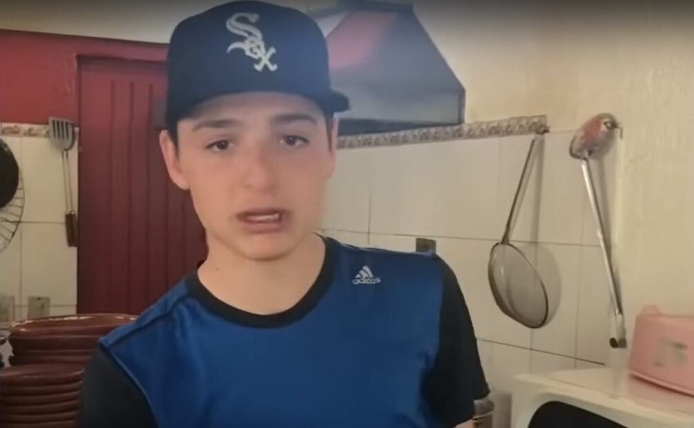 Peso Pluma adolescente