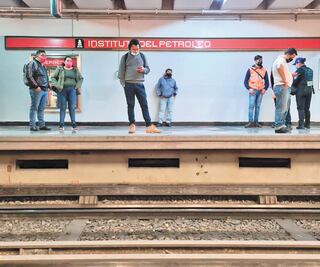 Metro falla de nuevo; se para la Línea 6 por tren atorado en vías