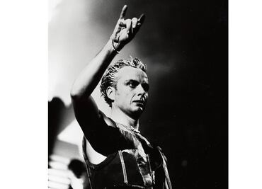 Rammstein pospone conciertos en México hasta 2021