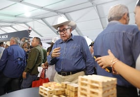 Expo-Agro muestra el trabajo en la producción de alimentos en Sinaloa: Rubén Rocha; participan 196 expositores nacionales y extranjeros