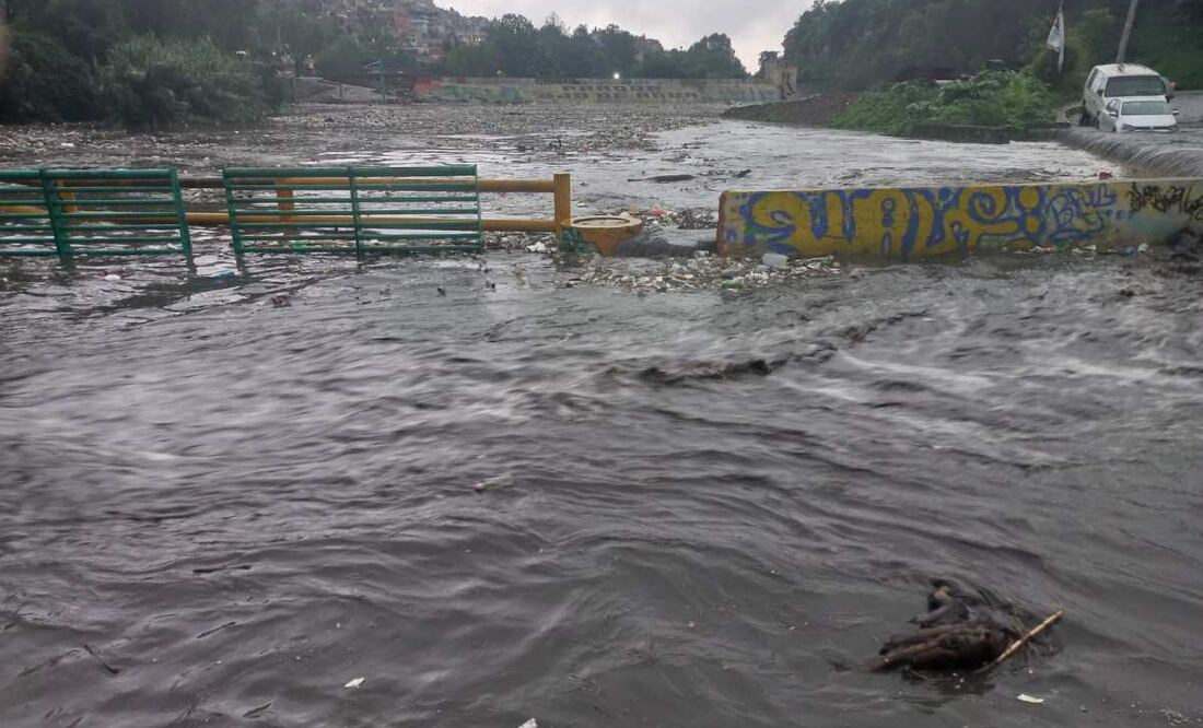 Tras activación de alerta púrpura en la alcaldía Álvaro Obregón, se desborda presa San Francisco (29/06/2025). Foto: Especial