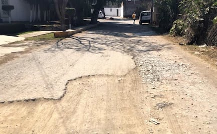 VIDEO Esta es la calle que lleva 20 años sin pavimentar por estar entre Coacalco y Tultitlán, en Edomex
