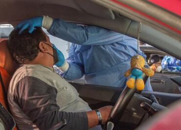 Aplican pruebas rápidas de Covid-19 a habitantes de Tlalnepantla