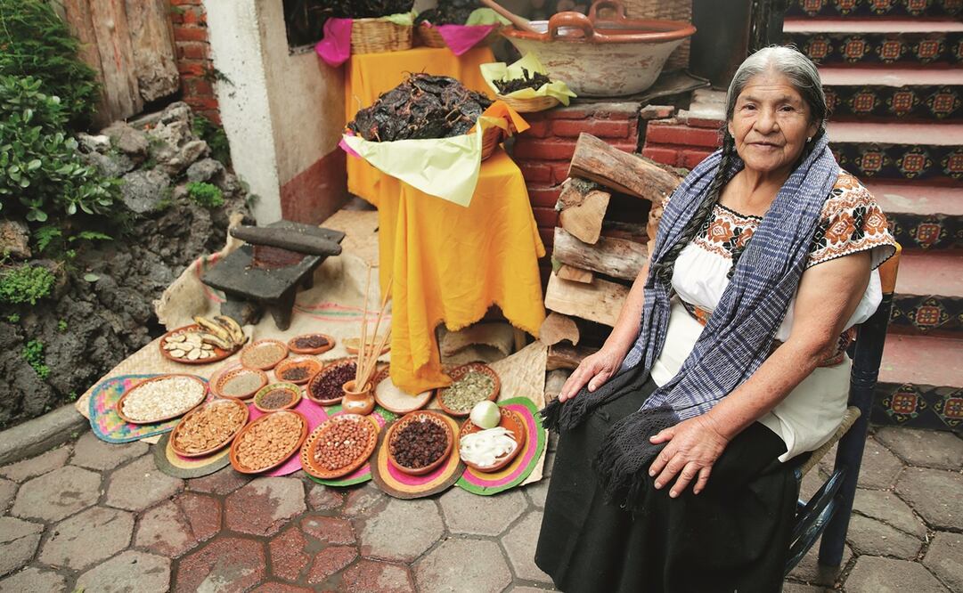 Entrevista con Juana Evillano Garibay productora de mole y dueña del restaurante el jacal del sur, de la Alcaldía de Milpa Alta en el pueblo de San Pedro Atocpan.Foto: Fernanda Rojas/EL UNIVERSAL