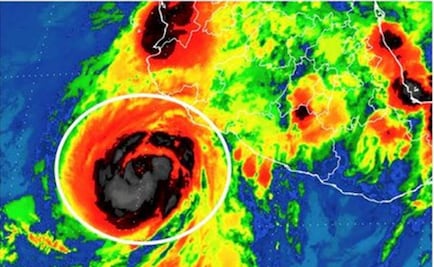 Dora se convierte en huracán categoría 1
