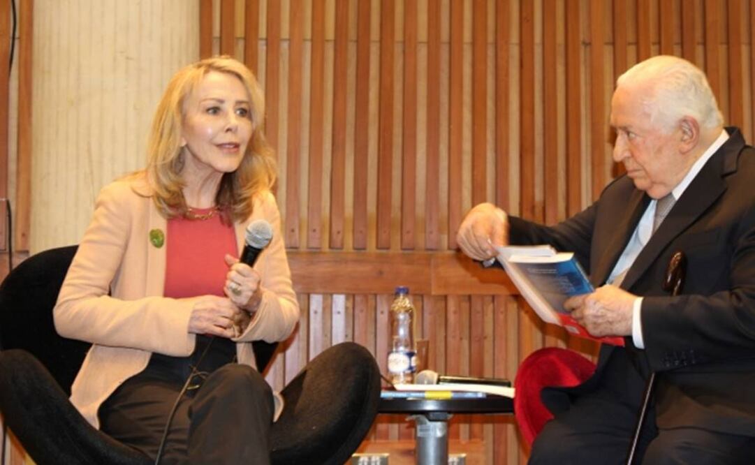 "Carlos Fuentes amó a Colombia, su gente, sus vallenatos, el baile y, como nos dijo alguna vez (Gabriel) García Márquez, hay que bailar sin sofoco", recordó su viuda, Silvia Lemus. FOTO: Notimex.