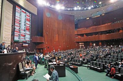 Diputados indemnizan a 23 funcionarios de alto nivel con más de 9 mdp