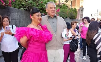 A 20 años de su muerte, Rocío Dúrcal es recordada en la Basílica por sus fans y su hermano