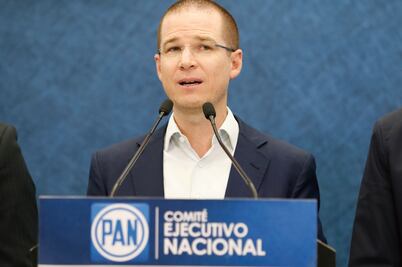 Se quejan panistas por despidos y recorte salarial 