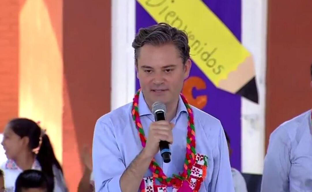 Confunde Nuño estudios de Julieta Fierro