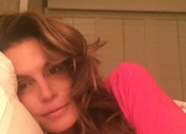 Cindy Crawford se luce sin maquillaje