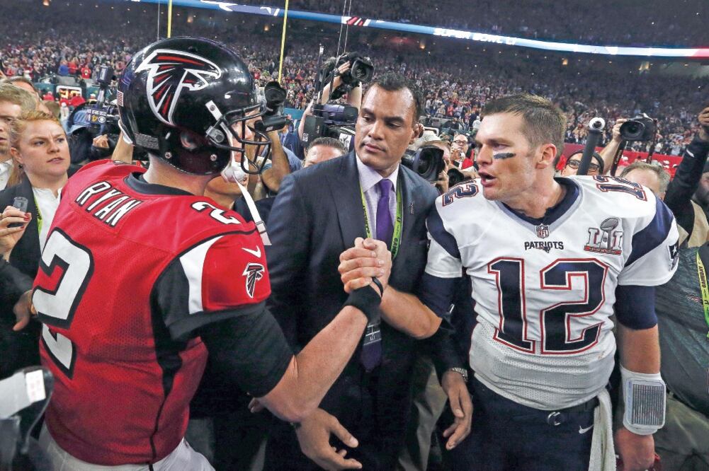 El jersey recuperado del quarterback está valuado en unos 500 mil dólares. (ARCHIVO. EL UNIVERSAL)