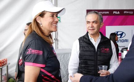 Encuentro incómodo en el Zócalo