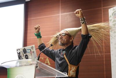 Hijos de la ch... saluda Rubén Albarrán en Senado