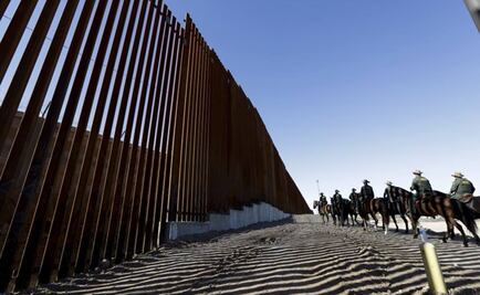 Ejército de EU otorga contratos para reemplazar vallas en frontera con México