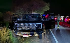 Detienen a seis presuntos delincuentes en Huichapan, Hidalgo; decomisan armas y dos camionetas