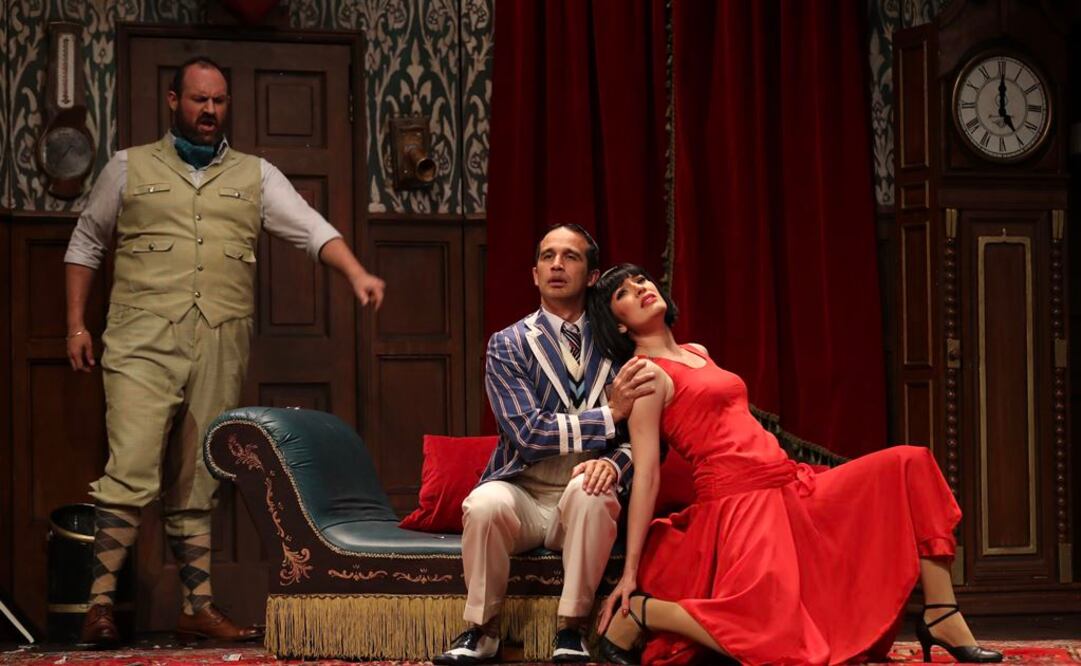 Majo Pérez en "La obra que sale mal". Foto: Carlos Reyes/EL UNIVERSAL 